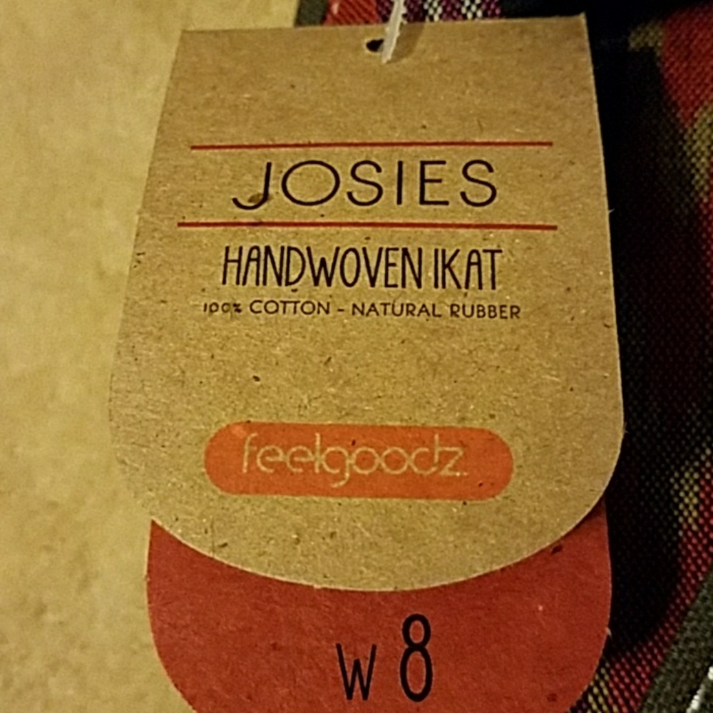 Josies comfy, colorful flats.. - Picture 5 of 6